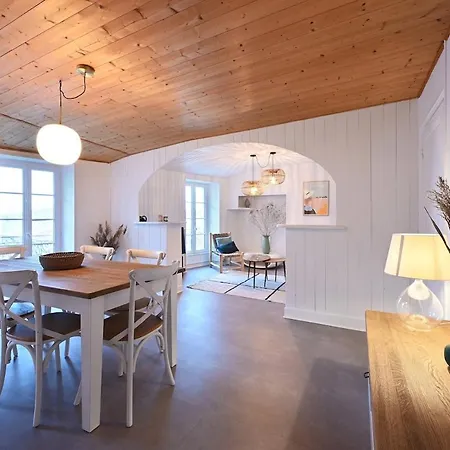 Apartment 765 Sully Plein Coeur Du Village